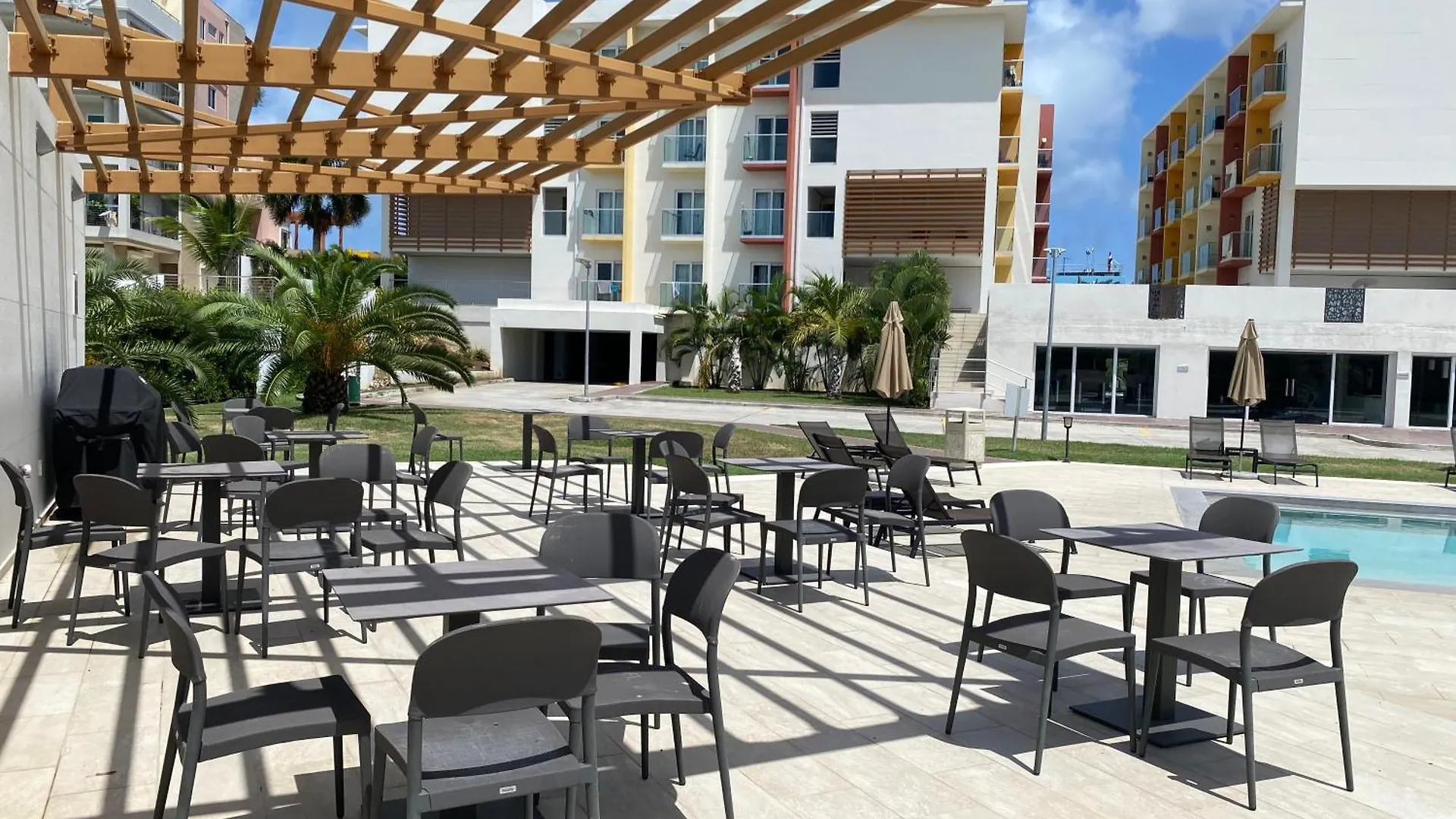 Ocean&Airport View Condo With Pool&Gym In Maho, Walk To Maho Beach And Mullet Bay 0*,
